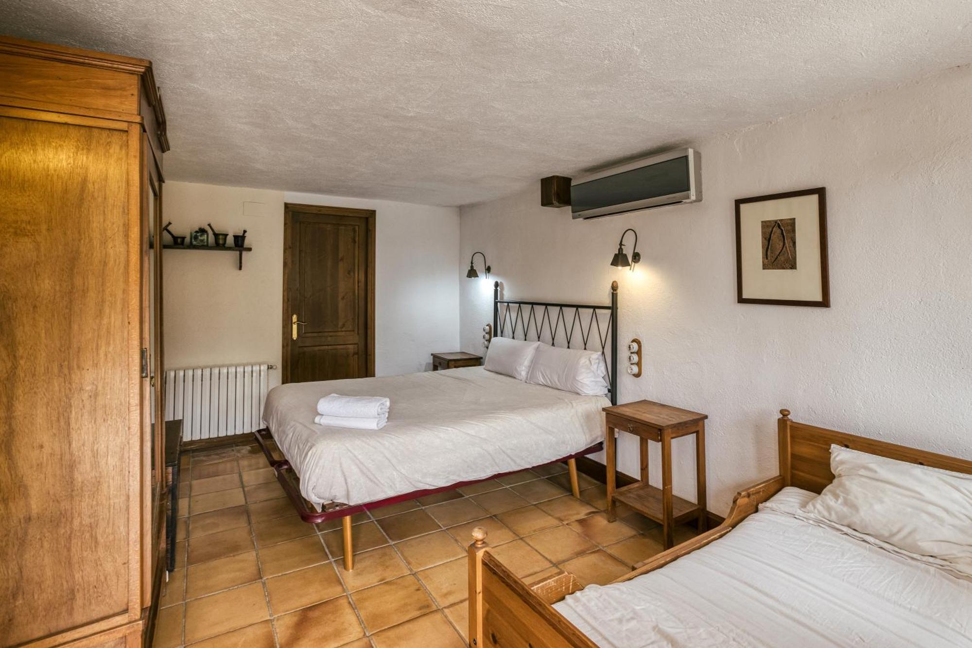 Casa Rural Mas Fuselles ชีโรนา ภายนอก รูปภาพ